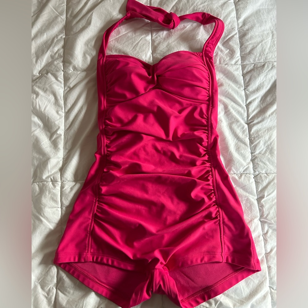 Seafolly boyleg pink one piece swimsuit size 8